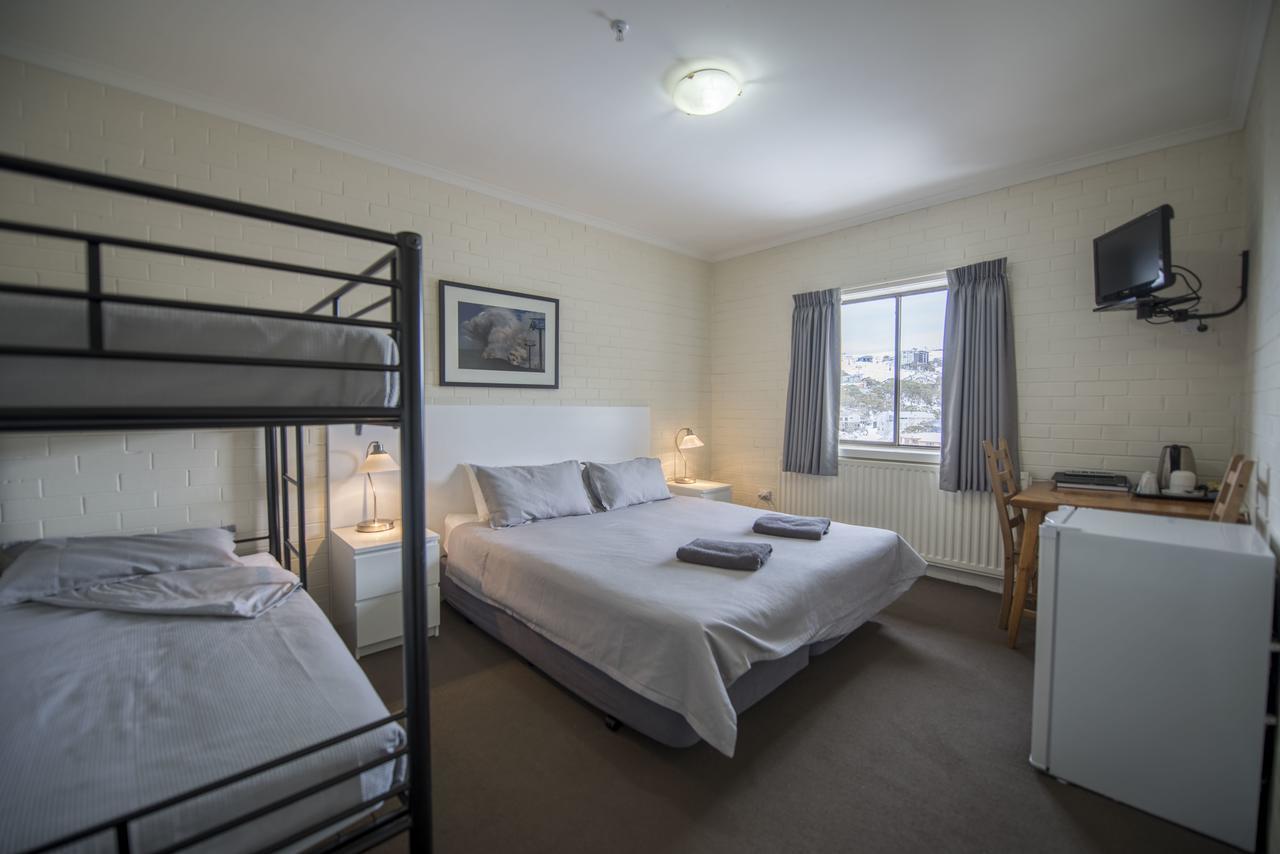 Enzian Hotel Mt Buller Маунт-Буллер Екстер'єр фото