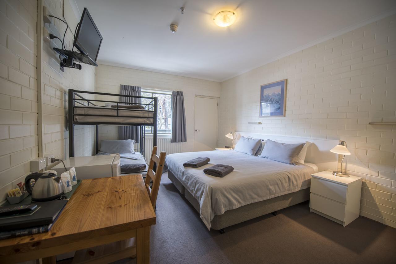 Enzian Hotel Mt Buller Маунт-Буллер Екстер'єр фото